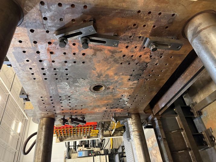 2003 Cincinnati Milacron MM1100